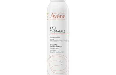 Imagem de uma lata de água termal Avène Eau Thermale de 300 ml