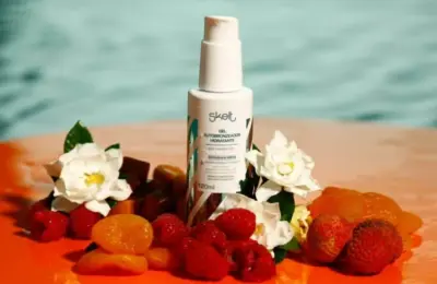 Frasco de autobronzeador em gel hidratante Skelt de 120 ml