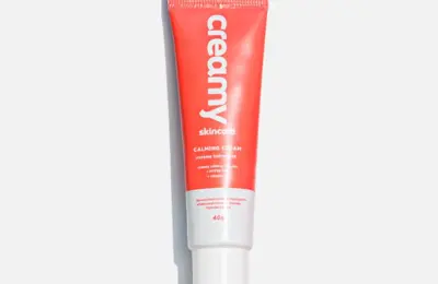 Imagem oficial do Creamy Calming Cream, creme hidratante facial de 40 g, visto de frente.