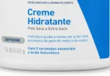 Imagem de detalhe do rótulo do CeraVe Creme Hidratante para pele seca a extra seca, com 453 g e ceramidas
