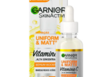 Frasco e caixa do sérum Garnier Uniform & Matte Vitamina C de 15 ml