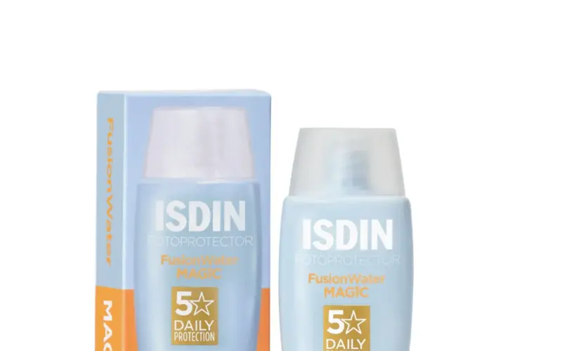 ISDIN Fusion Water MAGIC SPF 50 em embalagem de 50 ml, vista frontal