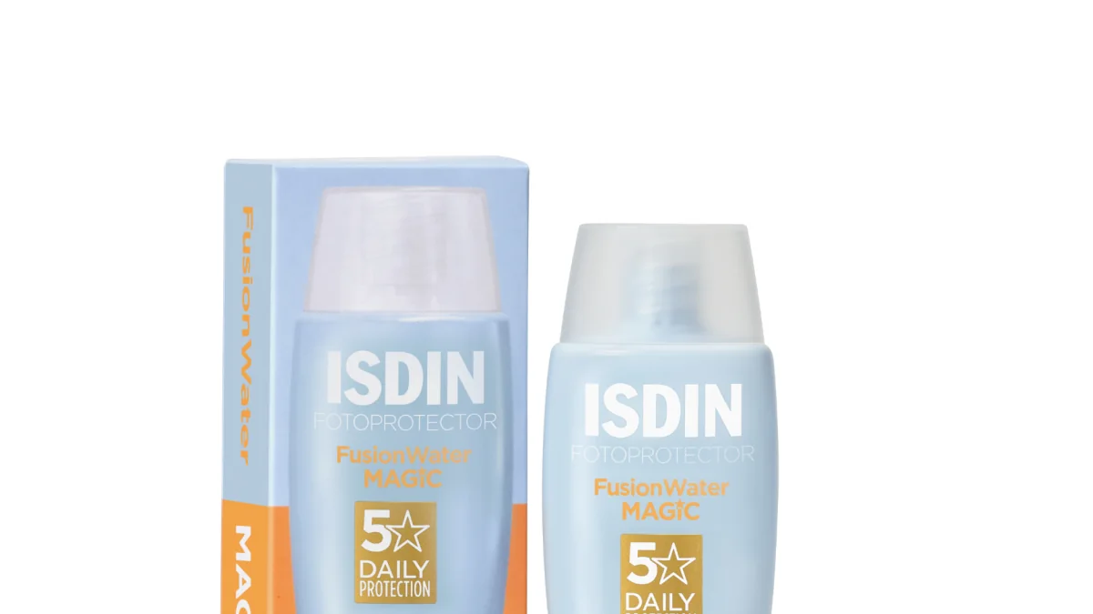 ISDIN Fusion Water MAGIC SPF 50 em embalagem de 50 ml, vista frontal