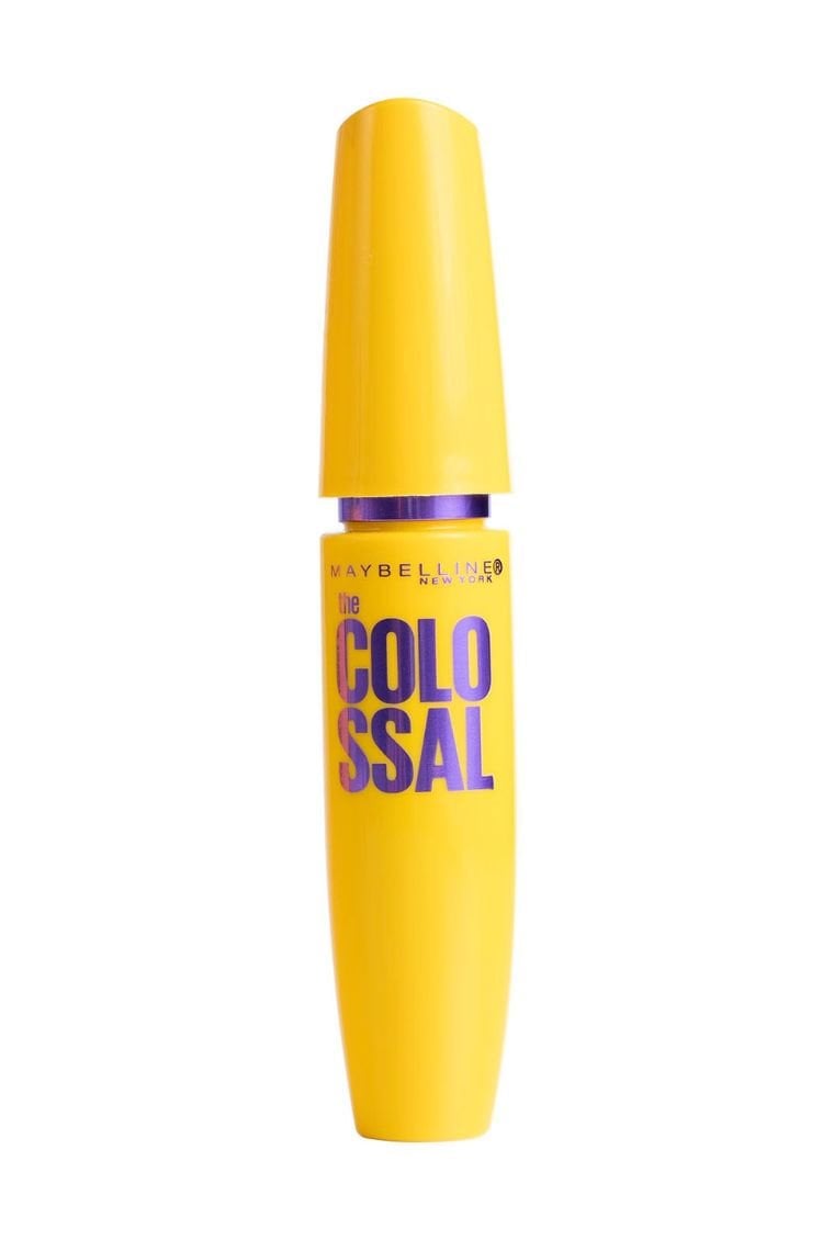 Máscara de cílios Maybelline The Colossal lavável em embalagem amarela