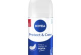 Desodorante antitranspirante roll-on NIVEA Protect & Care de 50 ml, em embalagem branca e azul