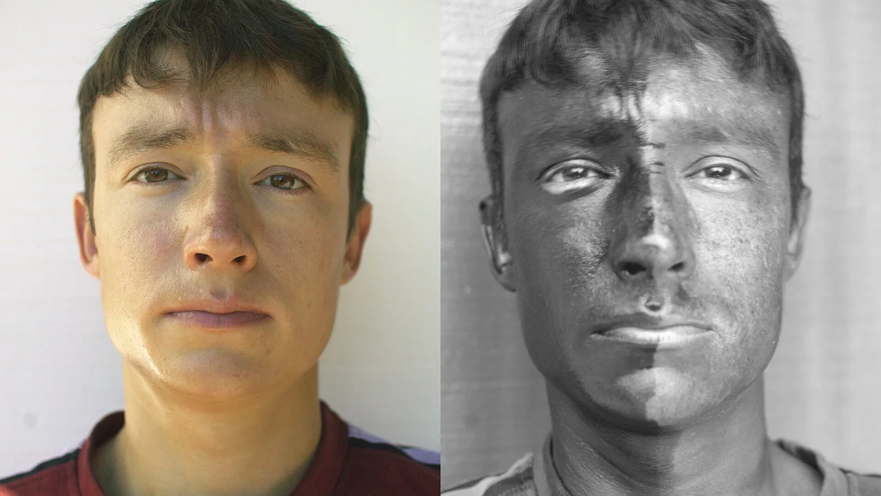 Comparação visual de um rosto sob luz visível e ultravioleta; imagem ilustrativa de estudo externo.