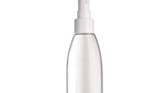 Detalhe de frasco spray transparente com atuador fine mist