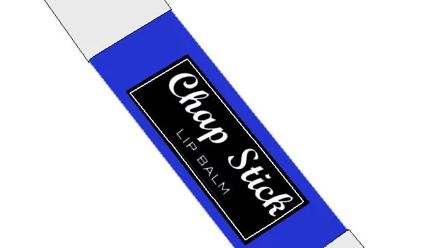 Balm labial em embalagem azul