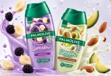 Frascos dos sabonetes Palmolive Smoothie Cremoso e Esfoliante em composição com frutas e texturas cremosas.