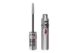 Máscara de cílios tubing Maybelline Lash Sensational Sky Tubes, com embalagem aberta e aplicador